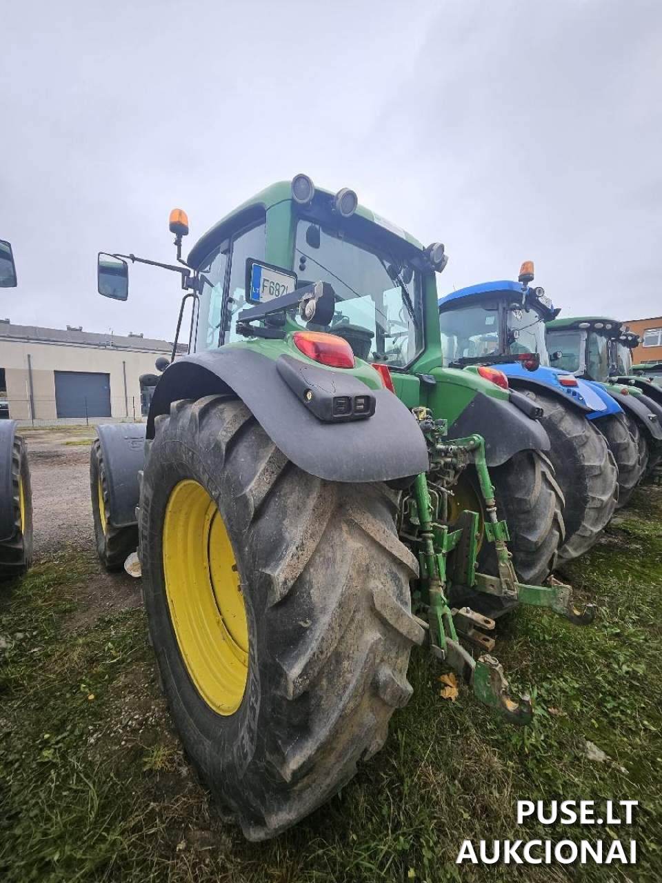 John Deere Traktoriai, savaeigės mašinos, priekabos, puspriekabės 11