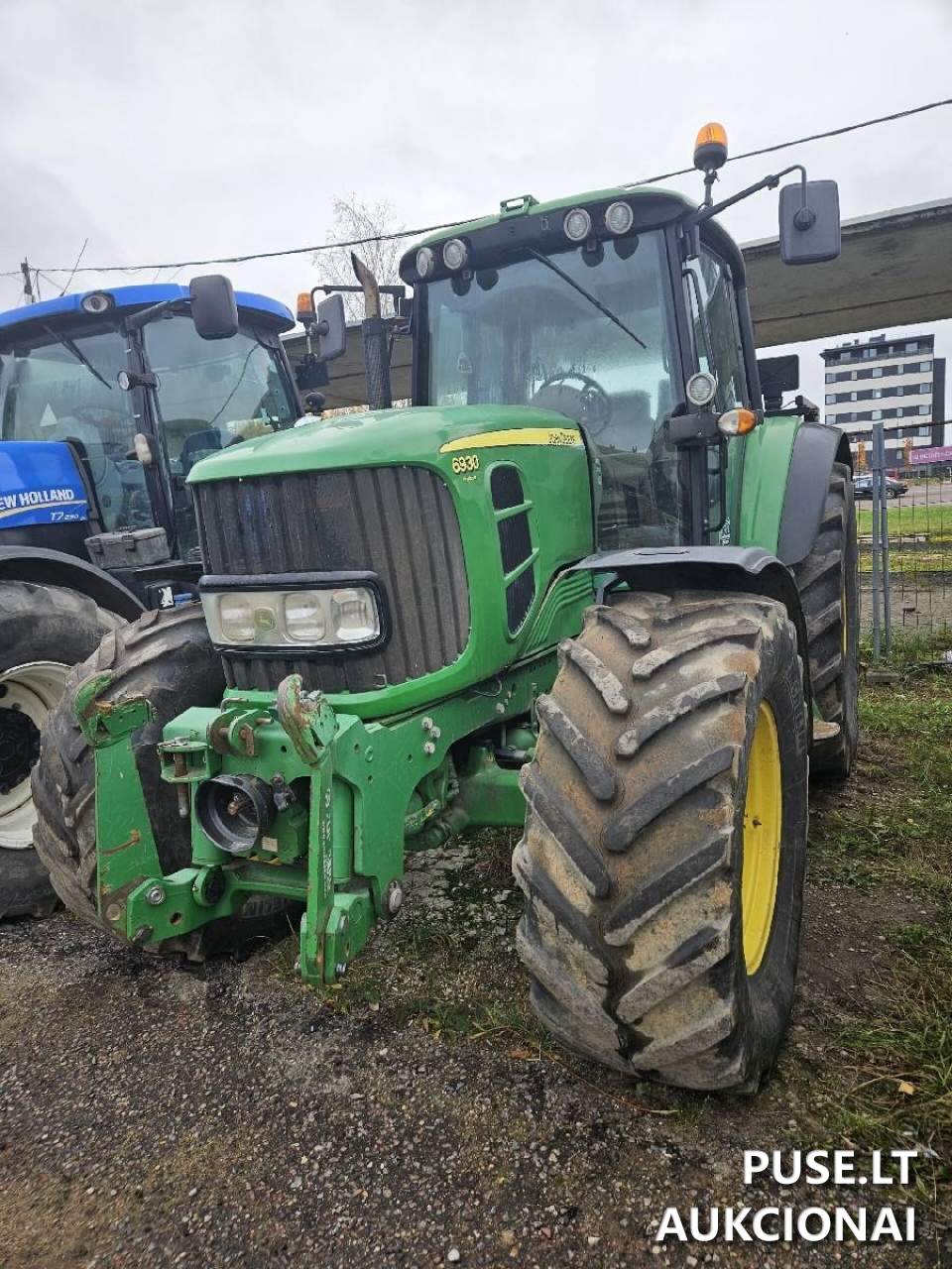 John Deere Traktoriai, savaeigės mašinos, priekabos, puspriekabės 13