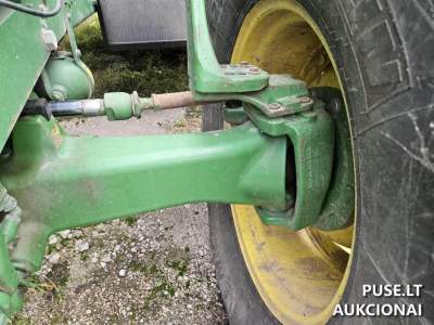 Parduodamas naudotas John Deere 6930 Premium traktorius 33960 EUR aukcione. 2010 m. gamybos, 133 kW galios
