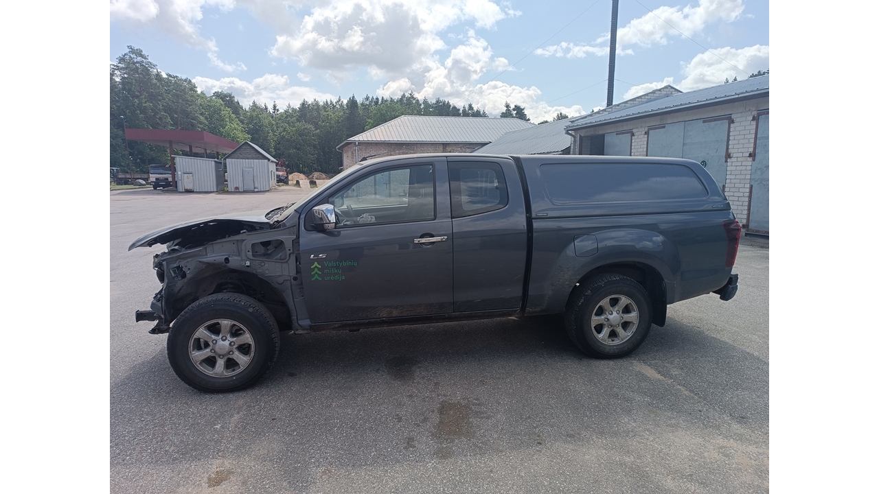 Lengvasis automobilis ISUZU	D-MAX Inv. nr. 12300000021 Traktoriai, savaeigės mašinos, priekabos, puspriekabės 5