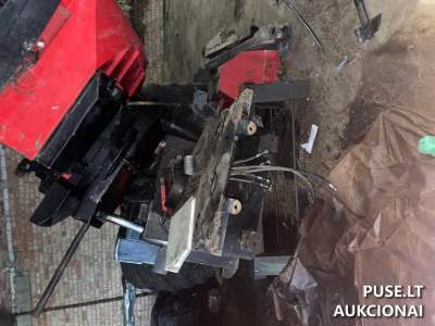 Galiūnai medkirtė KOMATSU 911.5/360.2 su defektais 4949 EUR pradinė kaina