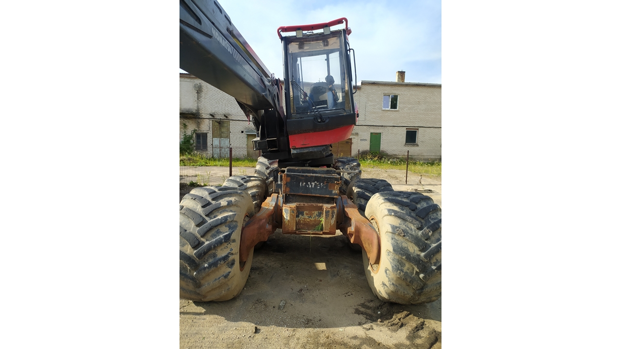 Medkirtė KOMATSU 931.1 Inv. Nr. 02-15050829 Traktoriai, savaeigės mašinos, priekabos, puspriekabės 5