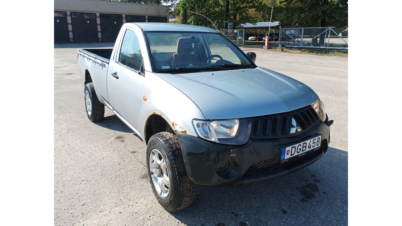 Lengvasis automobilis Mitsubishi L200 Inv. nr. 03-2146 Traktoriai, savaeigės mašinos, priekabos, puspriekabės 4