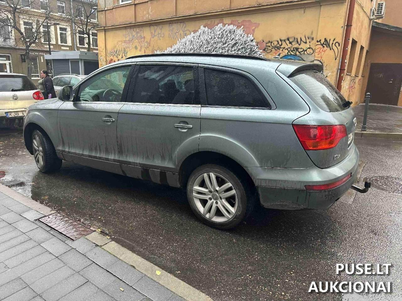 AUDI Q7 Keleivinis automobilis 5