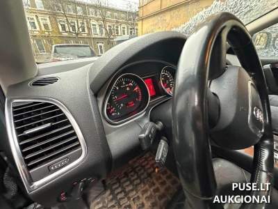 Parduodamas AUDI Q7 keleivinis automobilis 2007 m. Kaune, pradinė kaina 3900 EUR