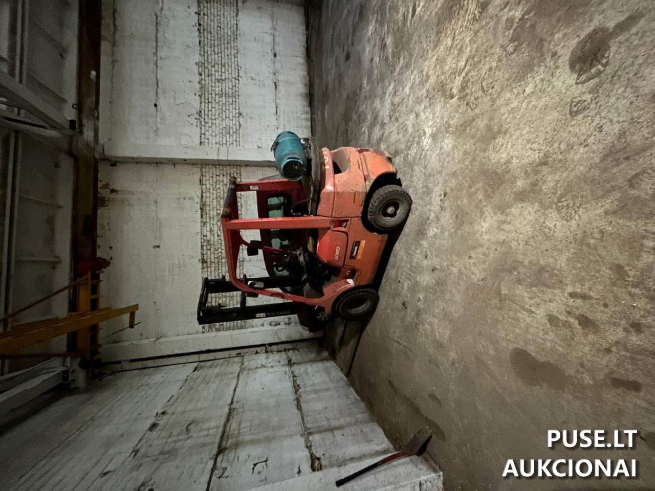 Teleskopinis krautuvas Manitou MT 732, valst. Nr. A543S Mašinos ir įrengimai 2
