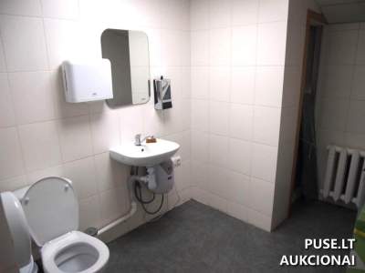 Parduodamas administracinis pastatas Anykščiuose su 0.1154 ha sklypu už 332100 EUR – Pakartotinis aukcionas