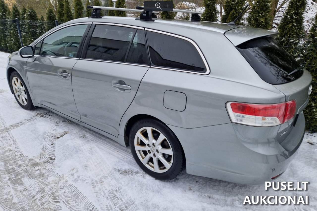Toyota Avensis Lengvasis automobilis 8