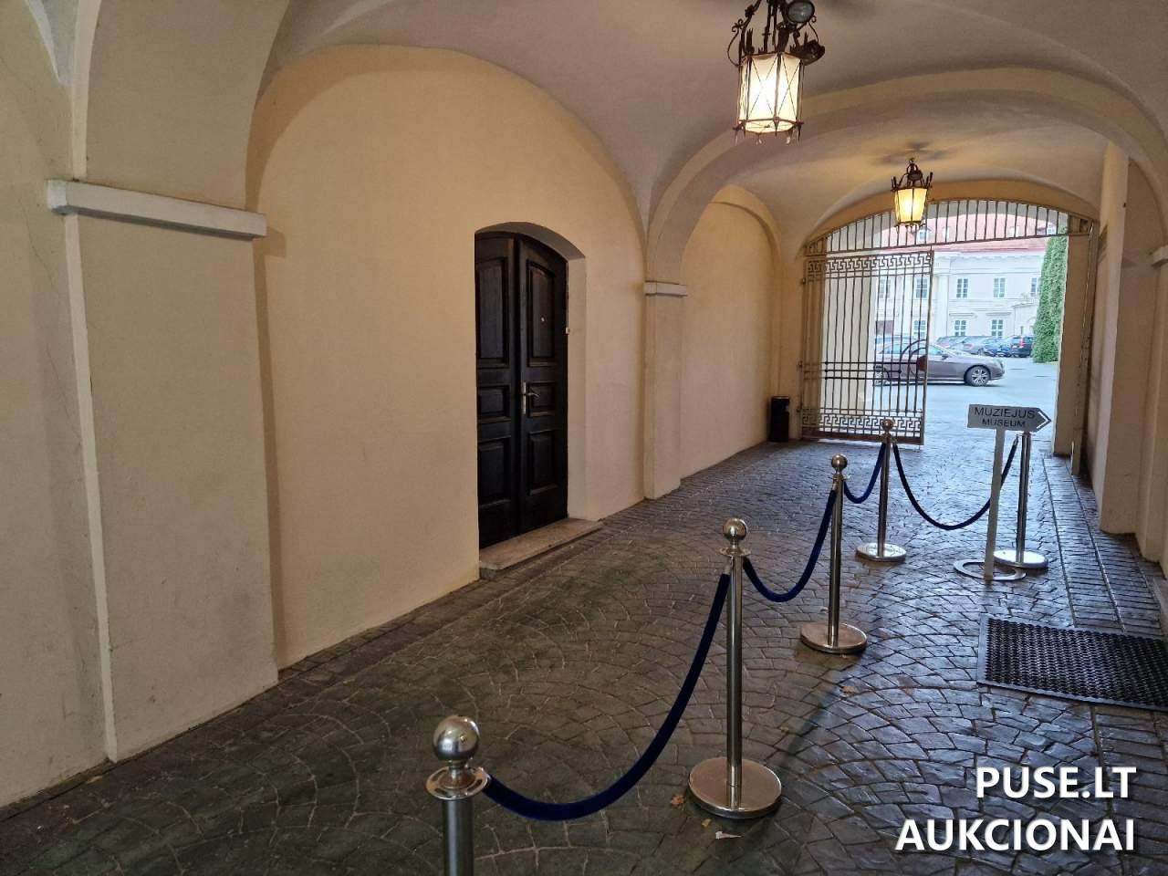 Nuomojamas turtas: Buv.Chodkevičių rūmų pagrindinis pastatas Pastatai Didžioji g. 4, Vilnius, 01128 Vilniaus m. sav., Lithuania 3