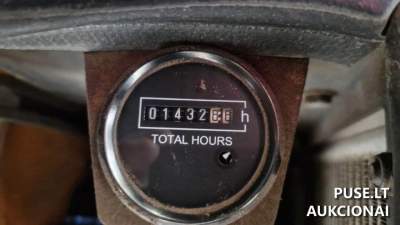 Parduodamas vibro volas Bomag BW 138AD5 (2010 m.) aukcione pradine kaina 4000 EUR