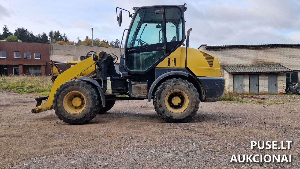 Krautuvas Komatsu WA 80-5 Traktoriai, savaeigės mašinos, priekabos, puspriekabės 3