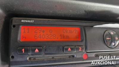 Krovininis savivartis Renault DXI 11-450 aukcione pradine kaina 10000 EUR