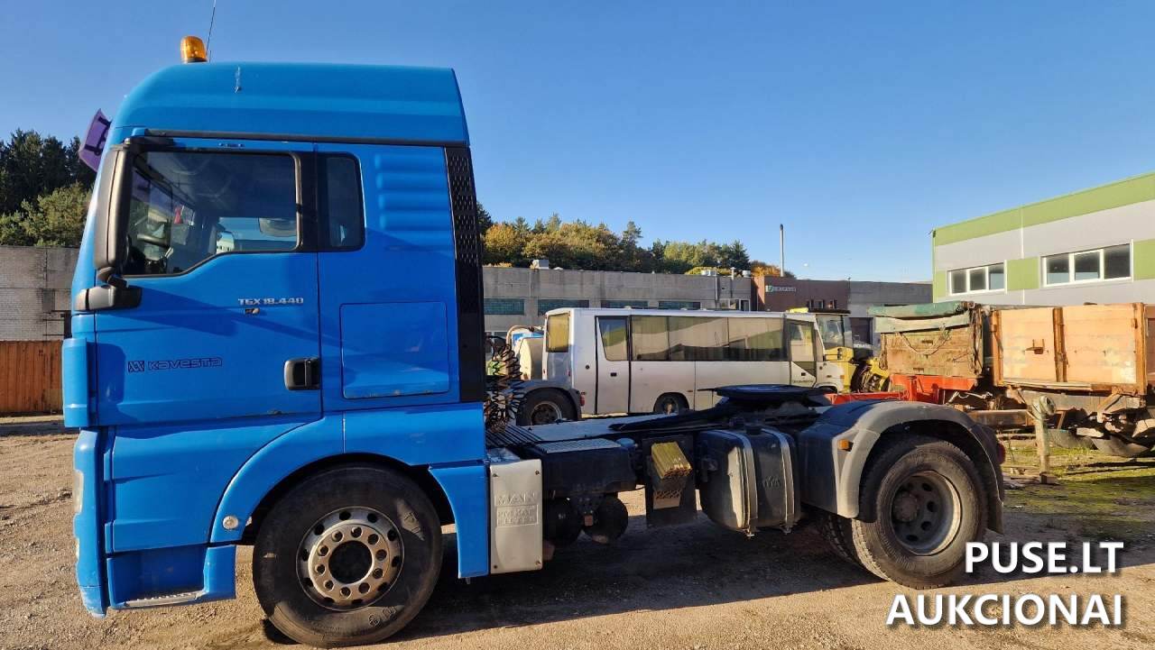 Automobilis MAN TGX 18.440 Balninis vilkikas 3
