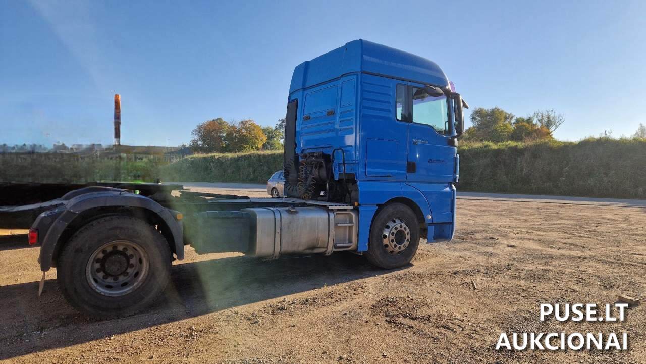 Automobilis MAN TGX 18.440 Balninis vilkikas 4