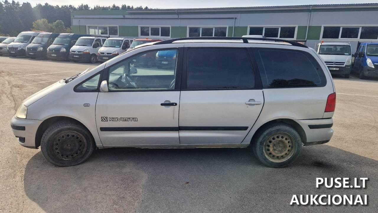 Automobilis VW Sharan, Lengvasis automobilis 3