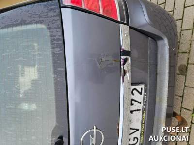 Parduodamas Opel Zafira 2007 m. automobilis aukcione Vilniaus rajone, pradinė kaina 250 EUR