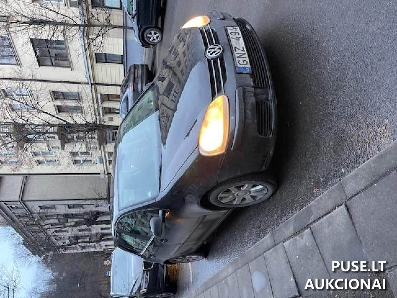 VW GOLF Keleivinis automobilis 2