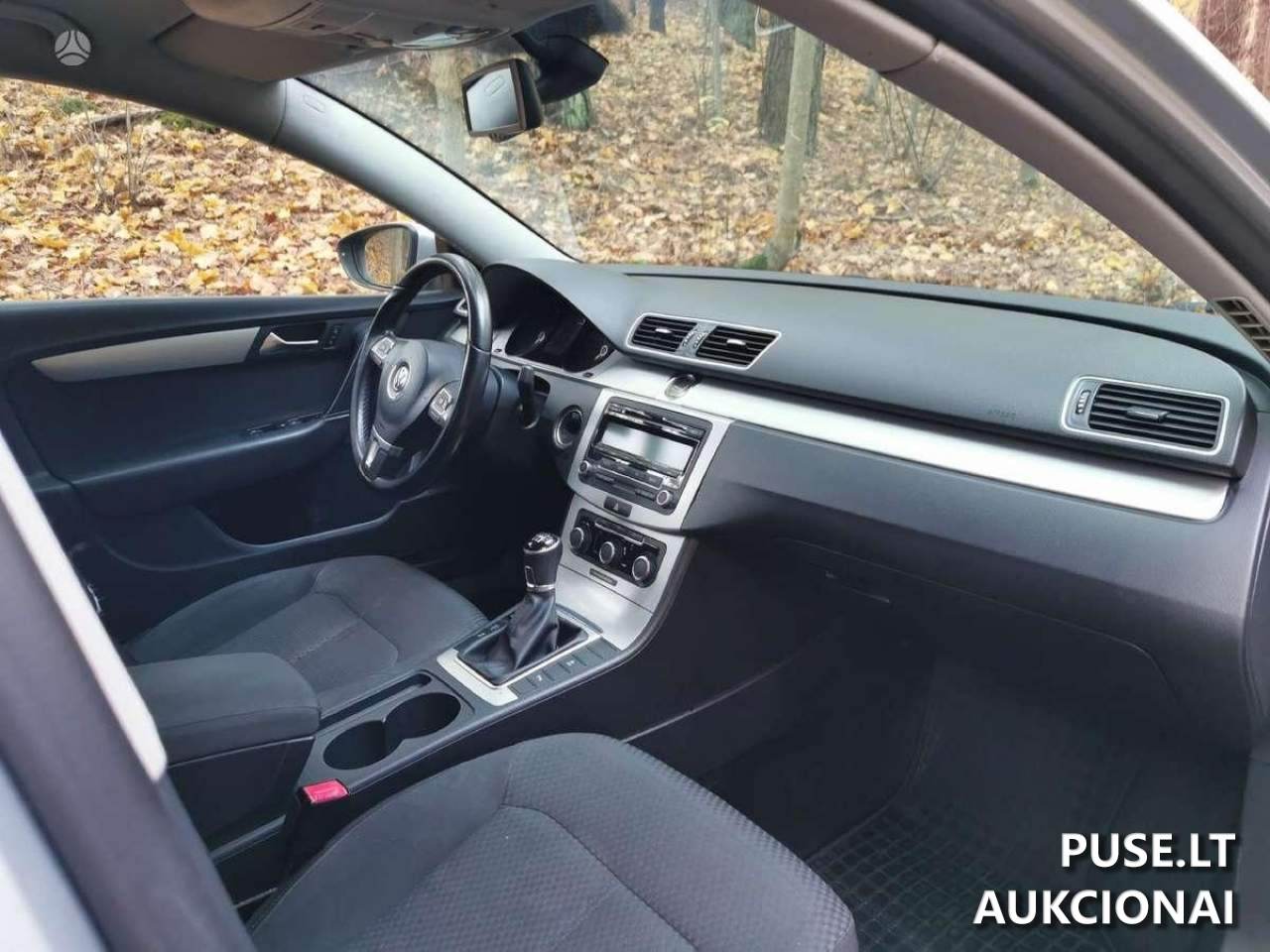 VW PASSAT Keleivinis automobilis 1