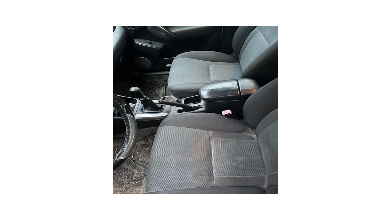TOYOTA RAV4 Keleivinis automobilis 5