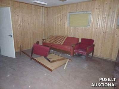 Administracinis pastatas su 0.88 ha sklypu Rudaminoje, Vilniaus r., pradinė kaina 200192 EUR