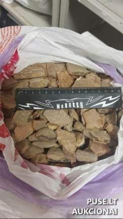 Kitas turtas - Gintaro žaliava ir įvairus gintaras (viso 77,839  kg.)