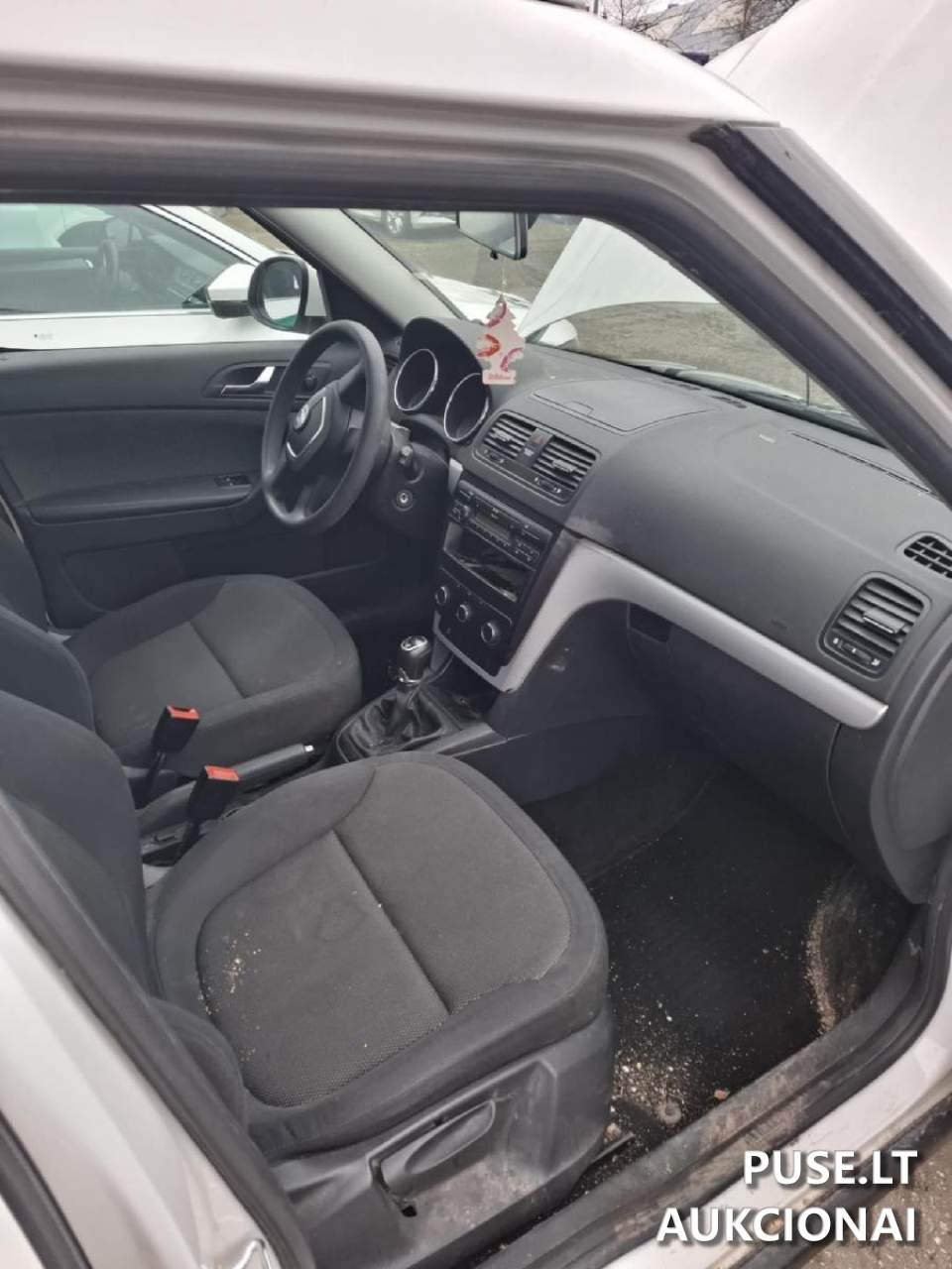 Škoda Yeti Keleivinis automobilis 1