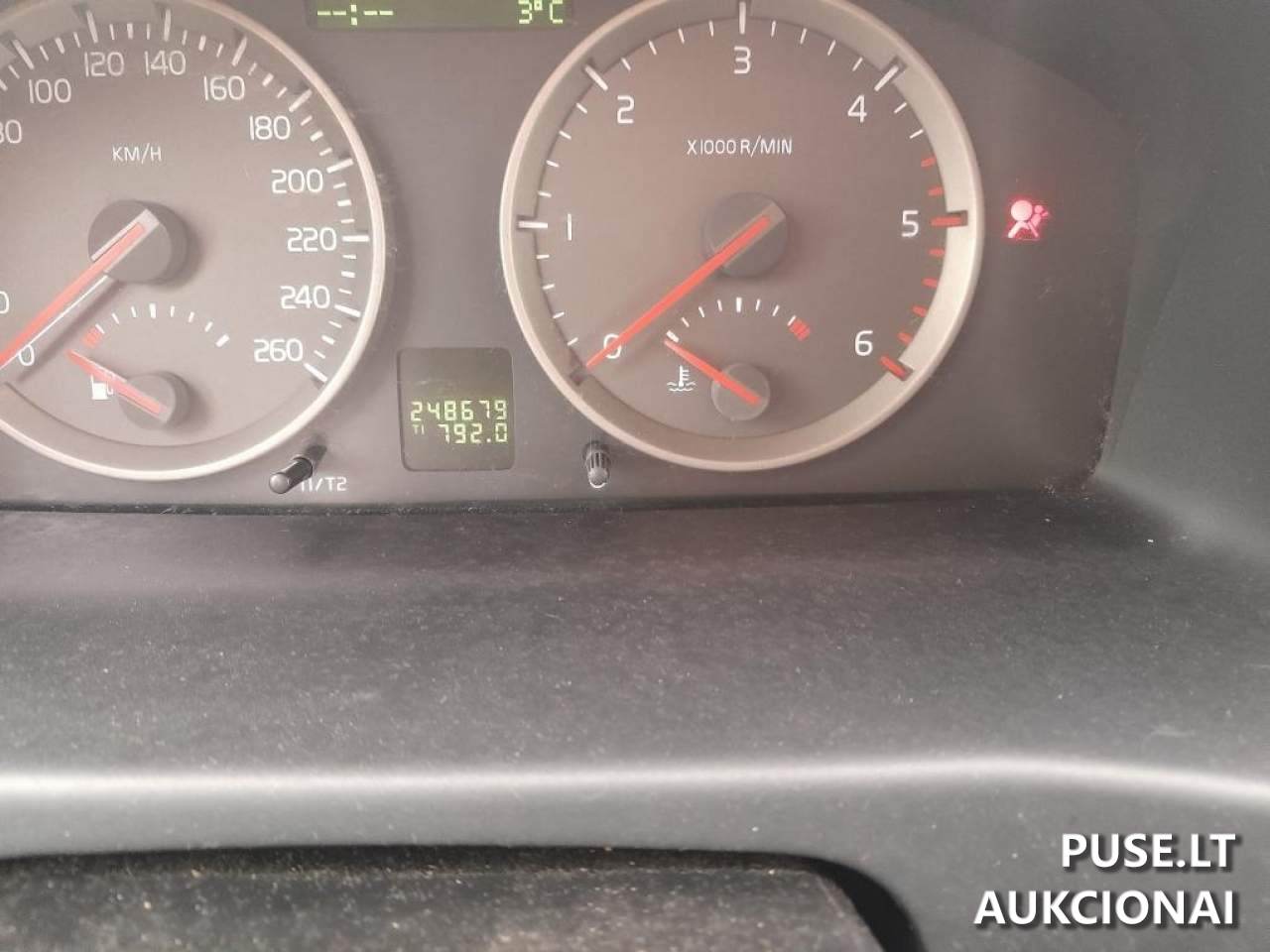 VOLVO C30 Keleivinis automobilis 1
