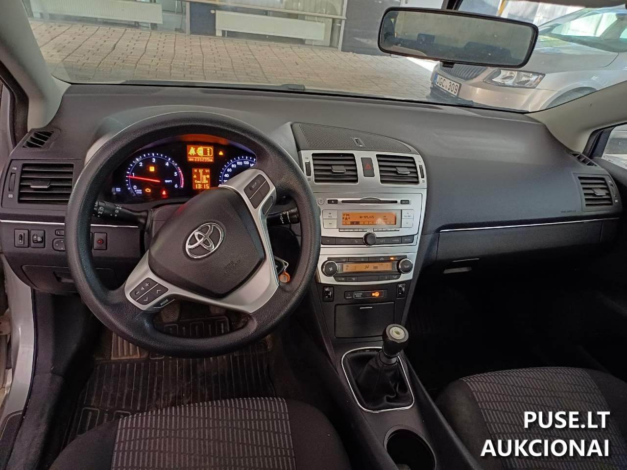 Toyota Avensis Lengvasis automobilis 1