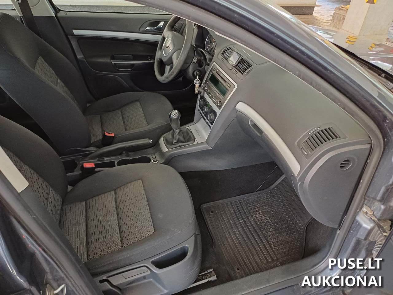 Skoda Octavia Lengvasis automobilis 1