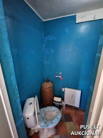 Nedidelis 35 kv.m. butas Plungėje, S. Nėries g. 4, pradinė kaina 19400 EUR