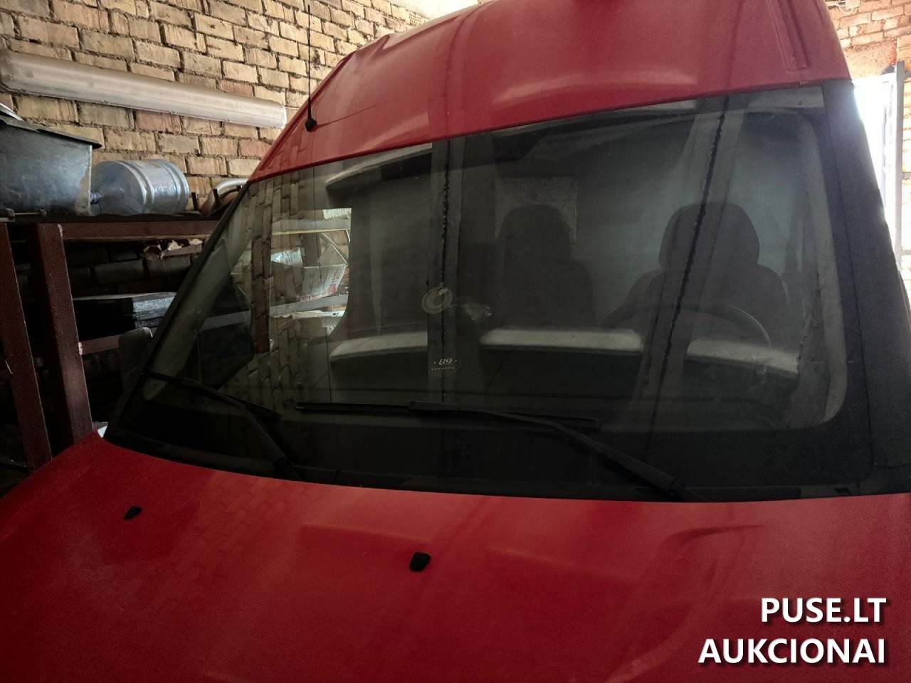 IVECO 35S15 Krovininis automobilis iki 3,5t. 2