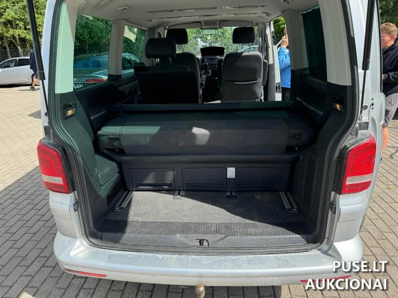 VW MULTIVAN Lengvasis automobilis 1