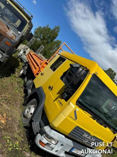 Krovininis automobilis MAN LE 180C 2002 m. Šiauliuose aukcione nuo 8500 EUR