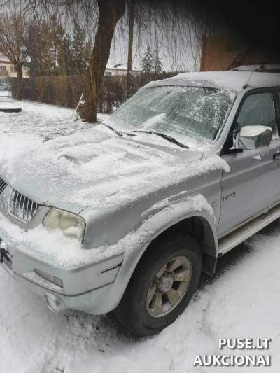 Lengvasis automobilis Mitsubishi L200 2005 m. Kretingoje, pradinė kaina 350 EUR, dyzelinas