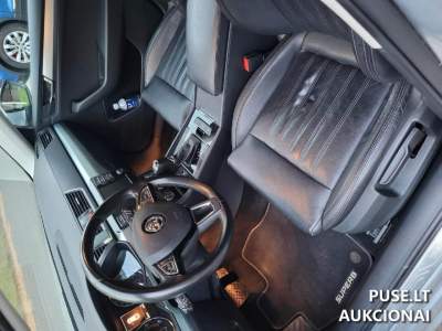Lengvasis automobilis Škoda Superb 2016 m. dyzelinas automatinė pavarų dėžė aukcione 7600 EUR