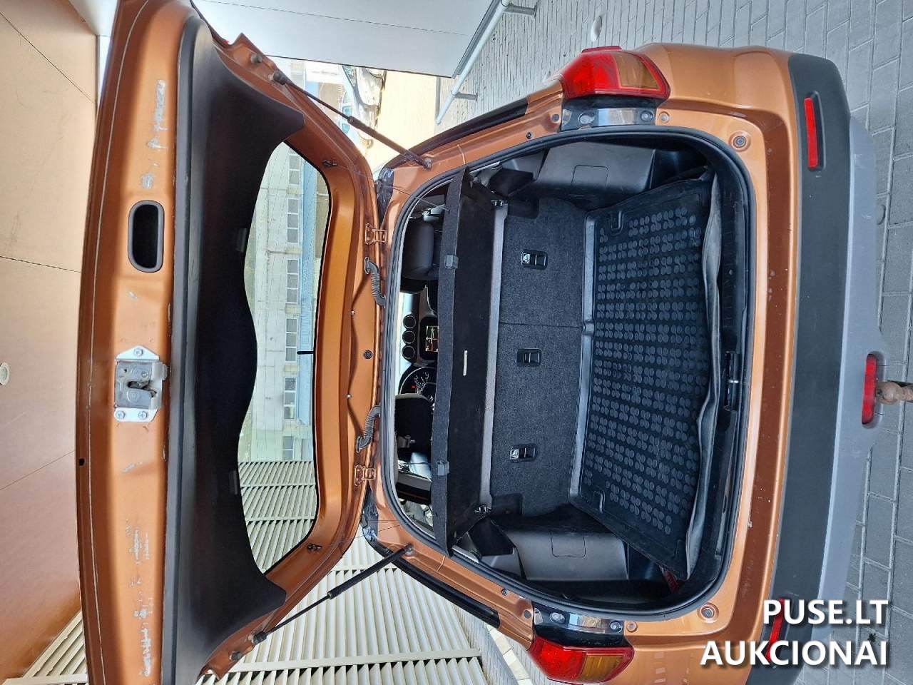 Suzuki Vitara Lengvasis automobilis 8