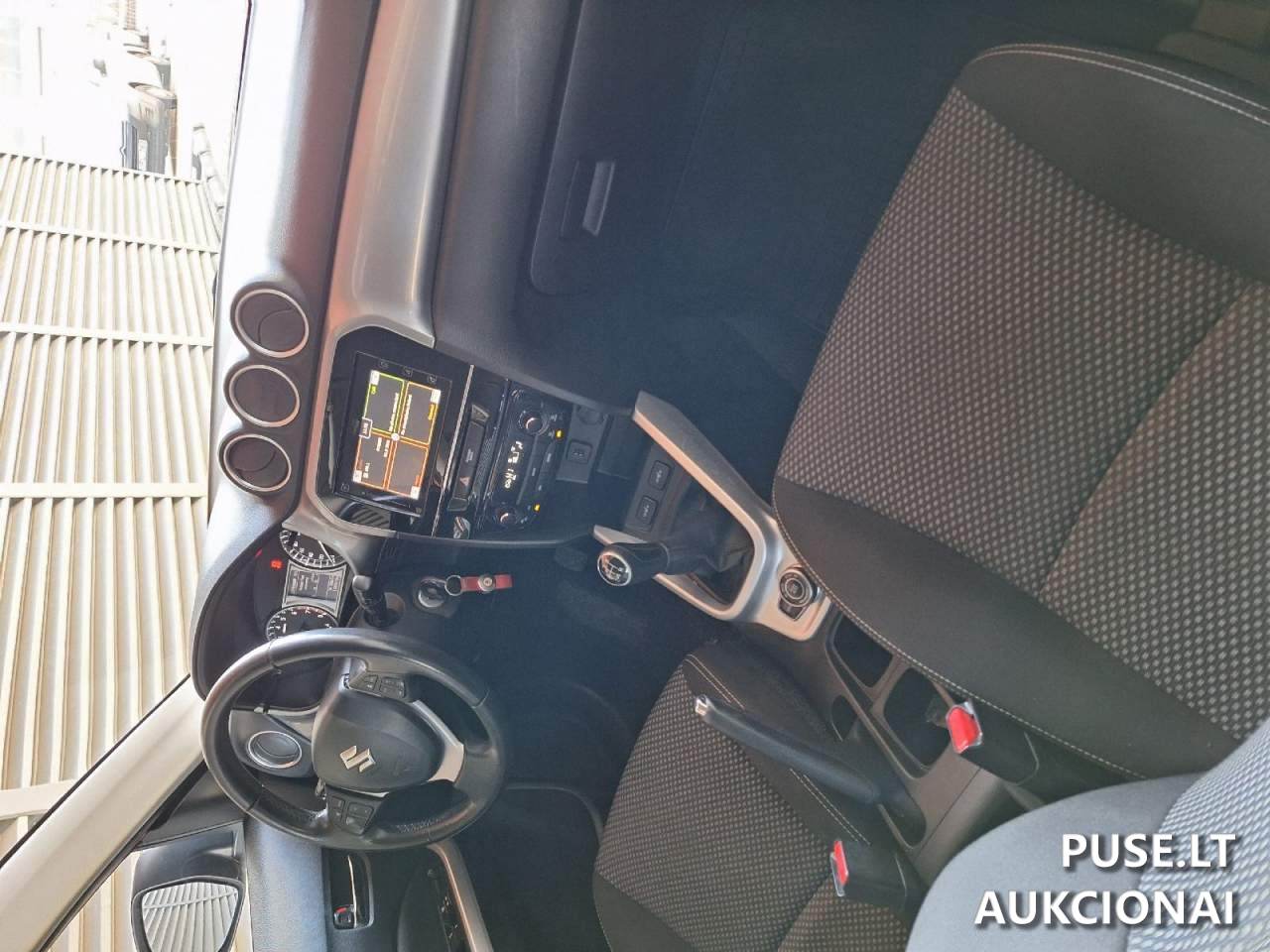 Suzuki Vitara Lengvasis automobilis 10