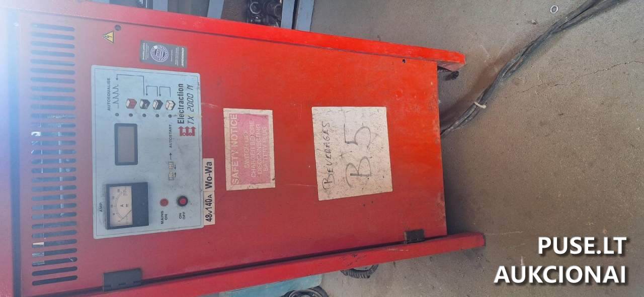 Šakinis krautuvas BOSS Mašinos ir įrengimai 1