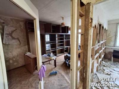 1/2 Buto dalis parduodama aukcione Šiauliuose, Tilžės g. 44, 4900 EUR pradinė kaina