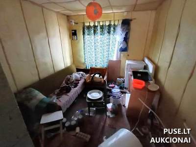 Parduodamas gyvenamasis namas su 0.33 ha sklypu Kaišiadorių r. Beištrakių k. už 5400 EUR