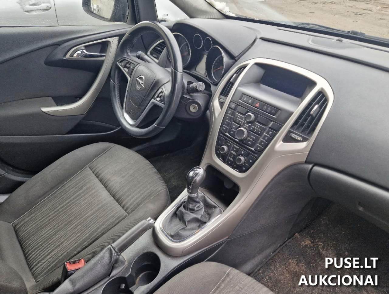 Opel Astra Sport Tourer Lengvasis automobilis 4