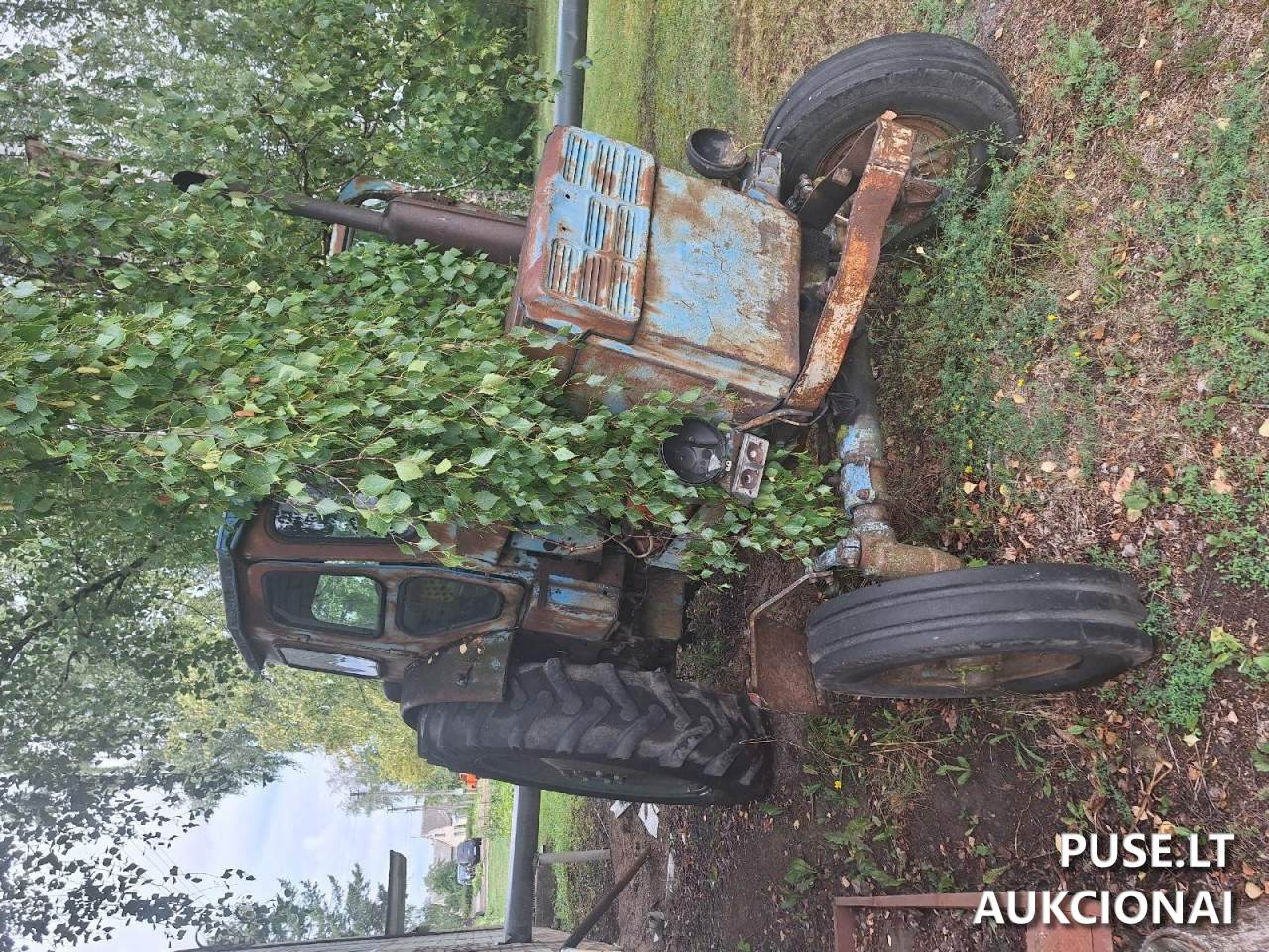 T-40M Traktoriai, savaeigės mašinos, priekabos, puspriekabės 3