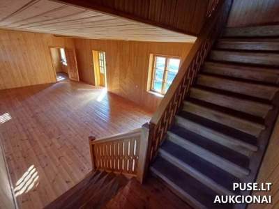 Muziejus Kupiškio mieste P. Matulionio g. 18A parduodamas aukcione, pradinė kaina 13970 EUR