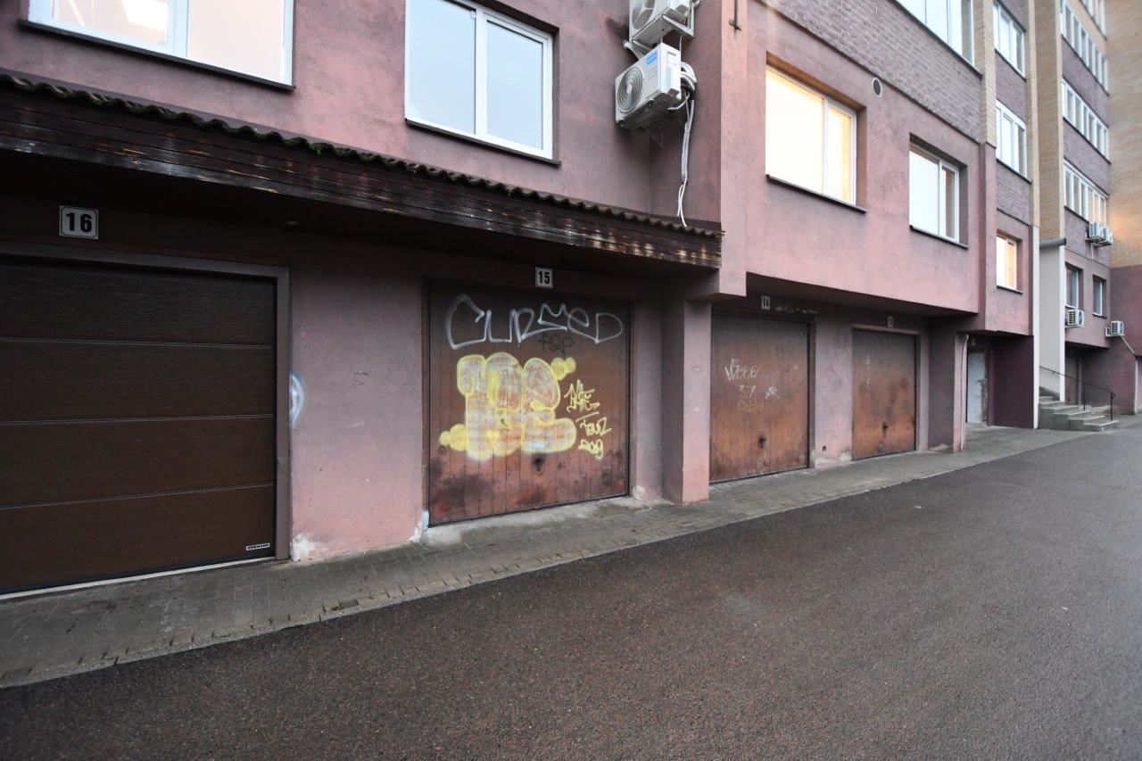 Garažas (boksas) Nr. 15 Patalpos/Butai Antakalnio g. 38, 10305 Vilnius, Lithuania 4