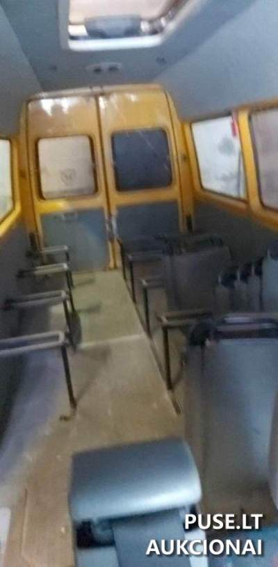 Parduodamas mokyklinis autobusas Volkswagen LT 46 LRS Tauragės r. už 2070 EUR pradinę kainą