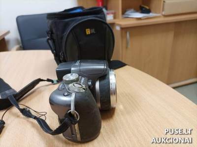 Skaitmeninis fotoaparatas aukcione pradinė kaina 70 EUR - Raseinių r. Akacijų g-vė
