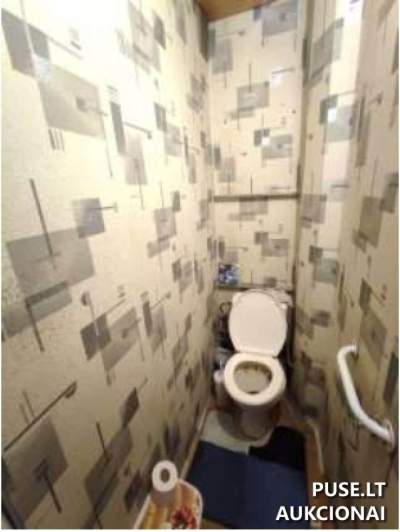 Nekilnojamojo turto dalis (3/8) Kazlų Rūdos mieste, Maironio g. 36, pradinė kaina 6160 EUR