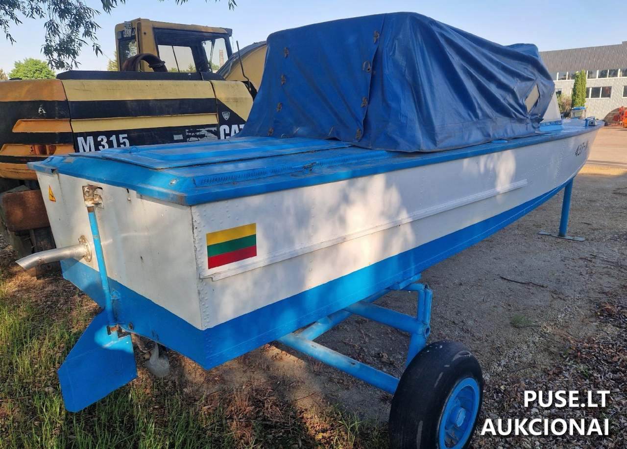 Laivas  " Amur M " Vidaus vandenų laivai ir kiti įrenginiai 1