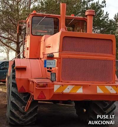 Traktorius K-701 1989 m. parduodamas aukcione už 4500 EUR pradinę kainą