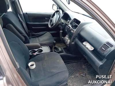Lengvasis automobilis HONDA CR-V 2.0 LS 2006 m. aukcione Klaipėdoje nuo 500 EUR